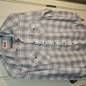 Wrangler Men's Blue and White Plaid Snap- Button Down Shirt Size L